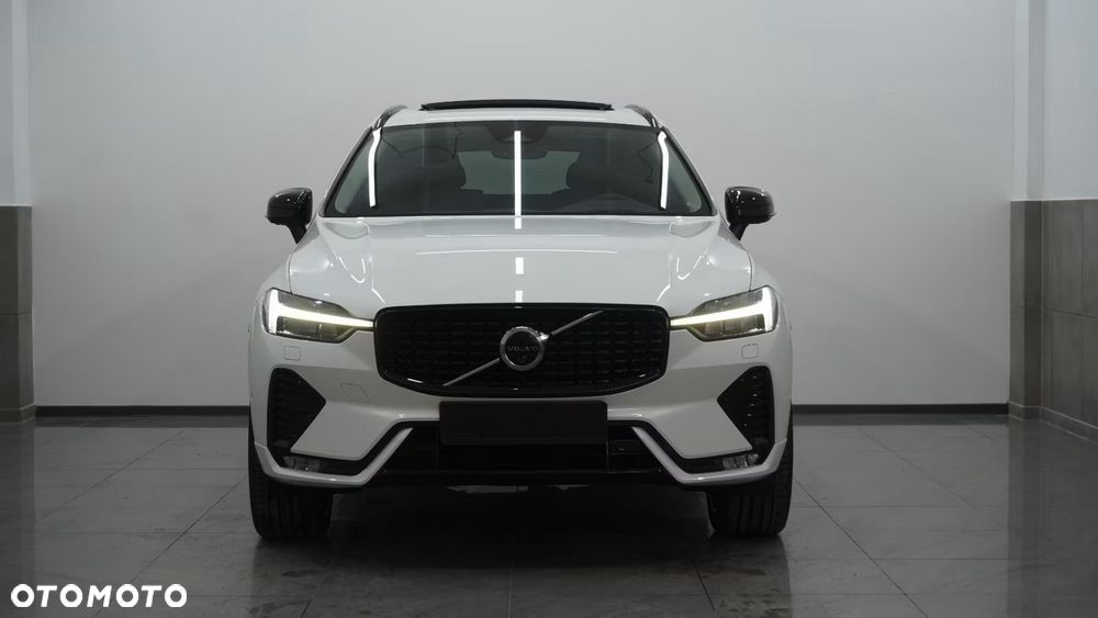 Volvo XC 60 B4 B Plus Dark - 6