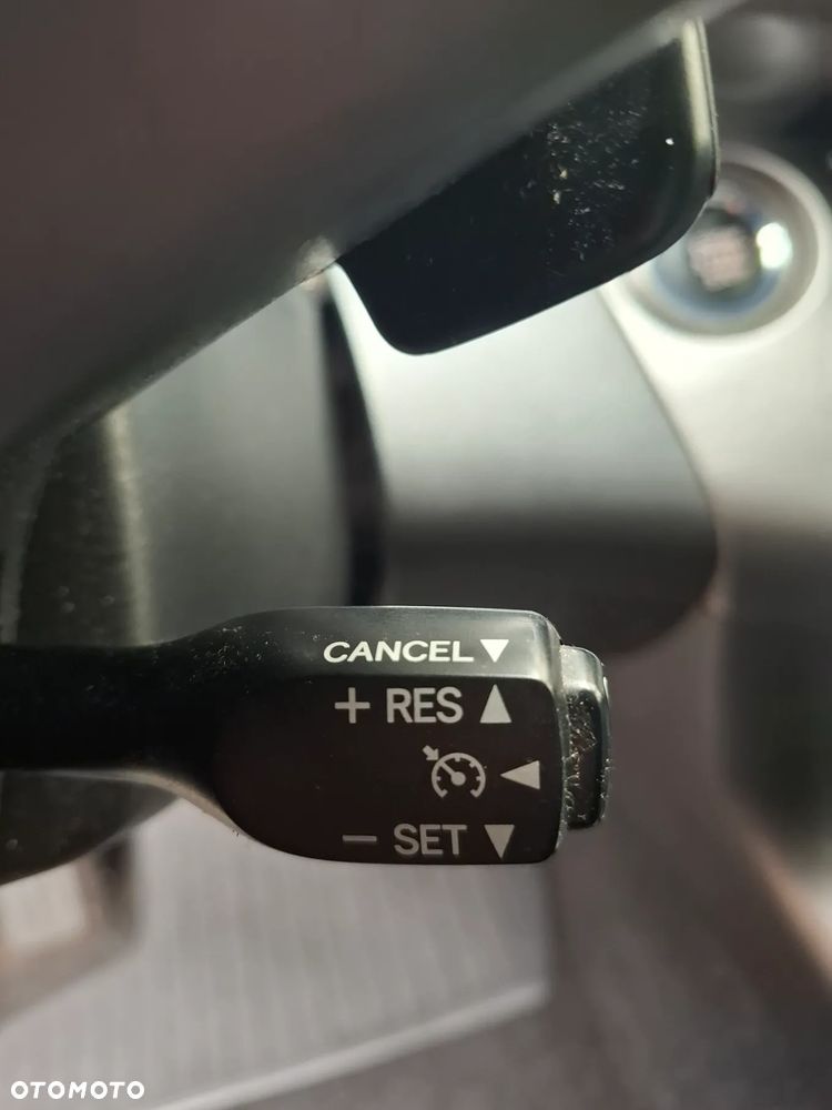 Toyota RAV4 2.0 VVT-i Prestige NAVI MS - 22