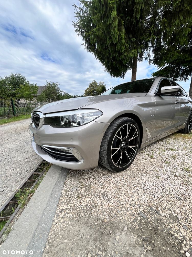 BMW Seria 5 520d Luxury Line - 13