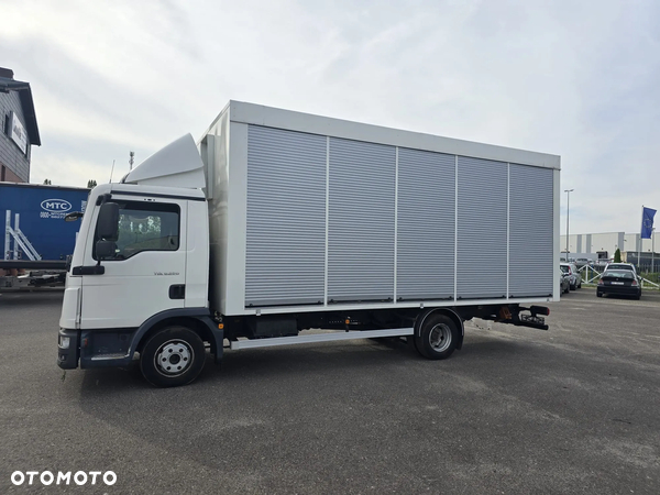 MAN TGL8.220