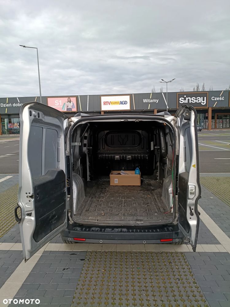 Opel Combo - 15