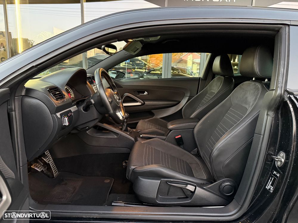 VW Scirocco 2.0 TDI Sport - 12