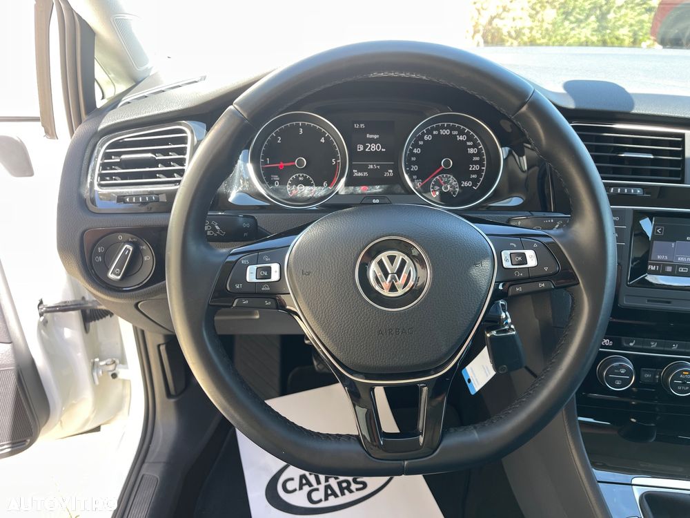 Volkswagen Golf 2.0 TDI (BlueMotion Technology) Highline - 37