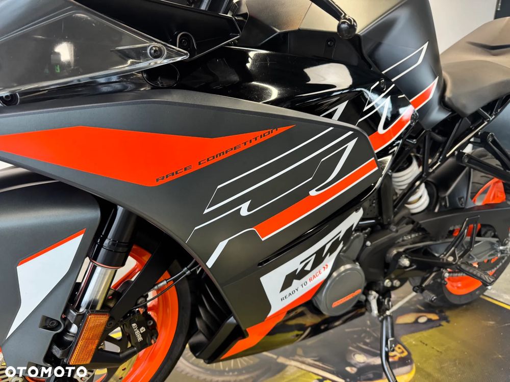 KTM RC 125 - 19