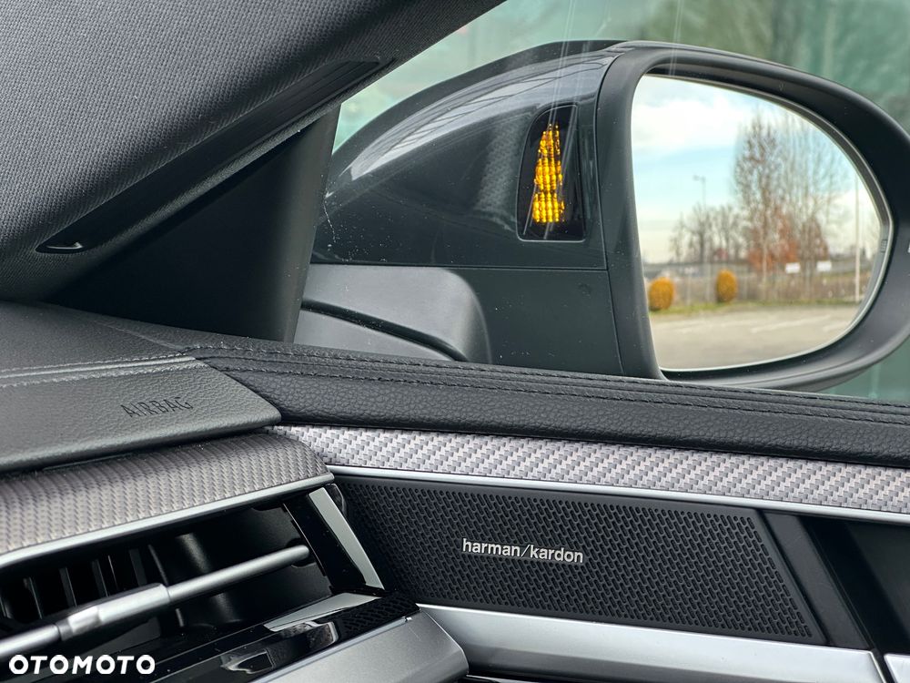 Volkswagen Arteon 2.0 TDI SCR 4Motion DSG R-Line - 40