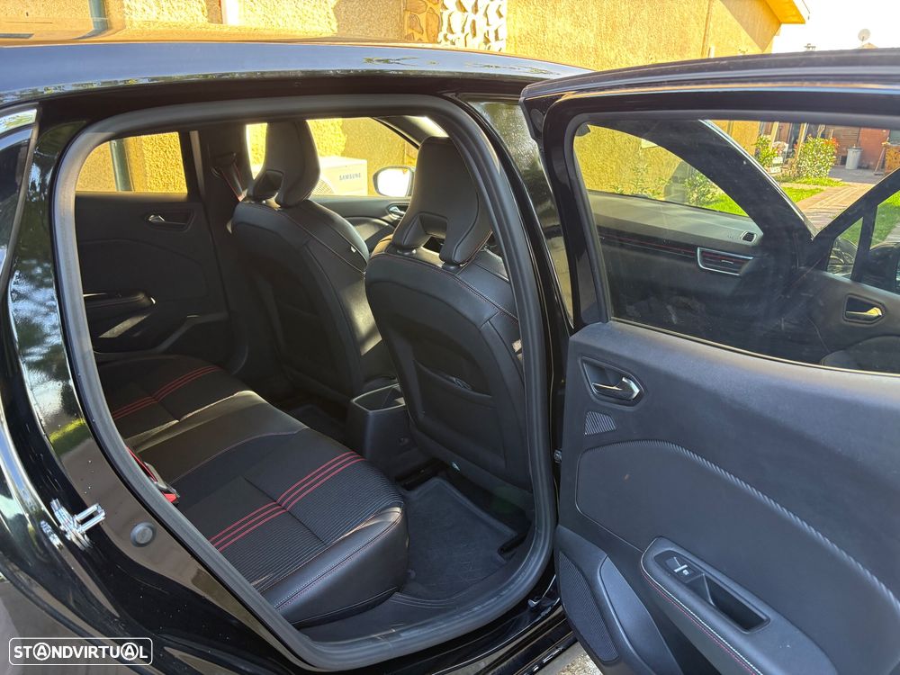 Renault Clio - 9