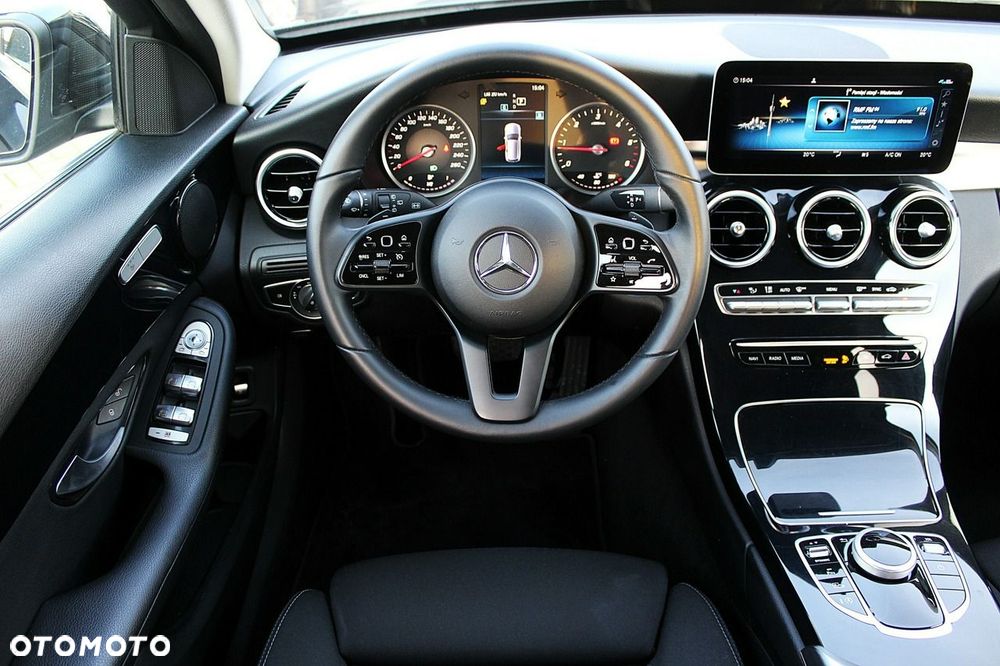 Mercedes-Benz Klasa C 200 d 9G-TRONIC Exclusive - 11