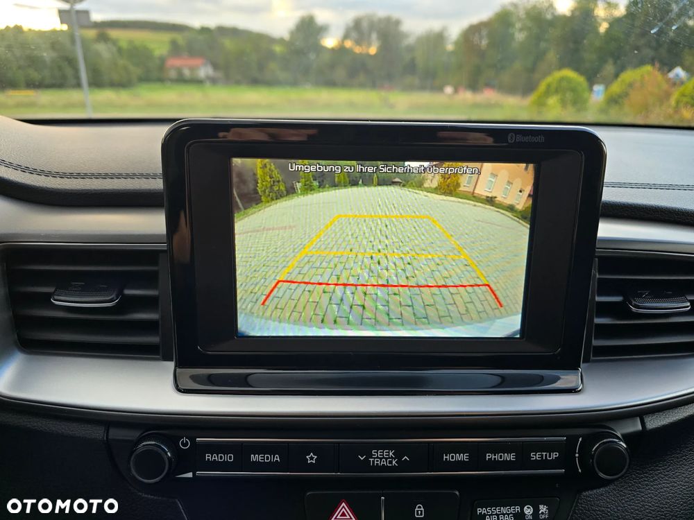 Kia Ceed 1.4 CVVT Fifa World Cup Edition - 35