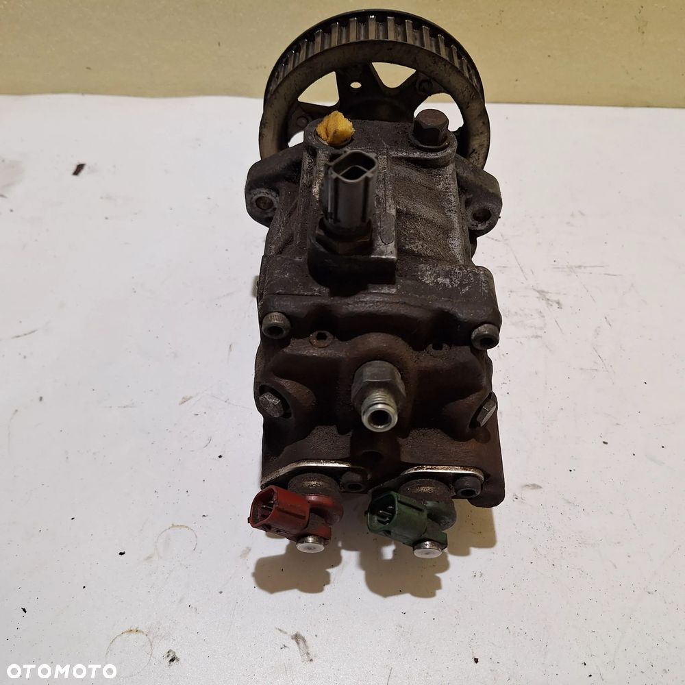 POMPA WTRYSKOWA TOYOTA RAV-4  AVENSIS COROLLA 2.0 D4D 22100-27010 - 10
