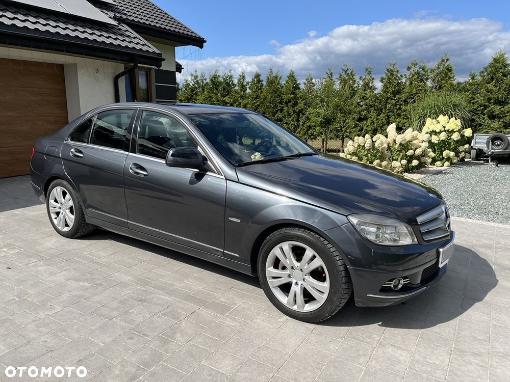 Mercedes-Benz Klasa C 220 CDI DPF Automatik Avantgarde - 1