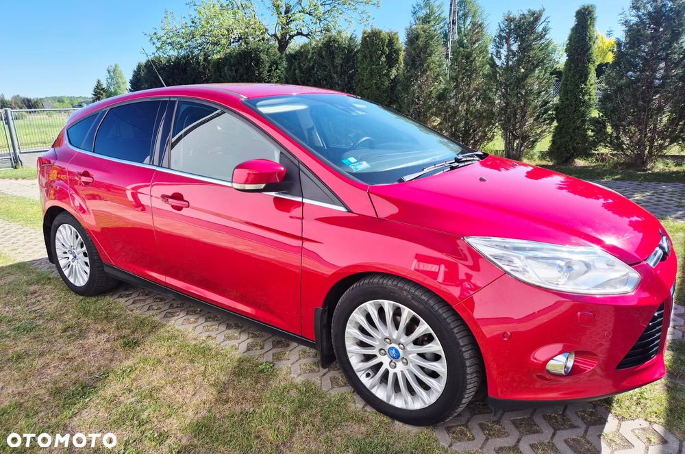 Ford Focus 1.0 EcoBoost Titanium - 24