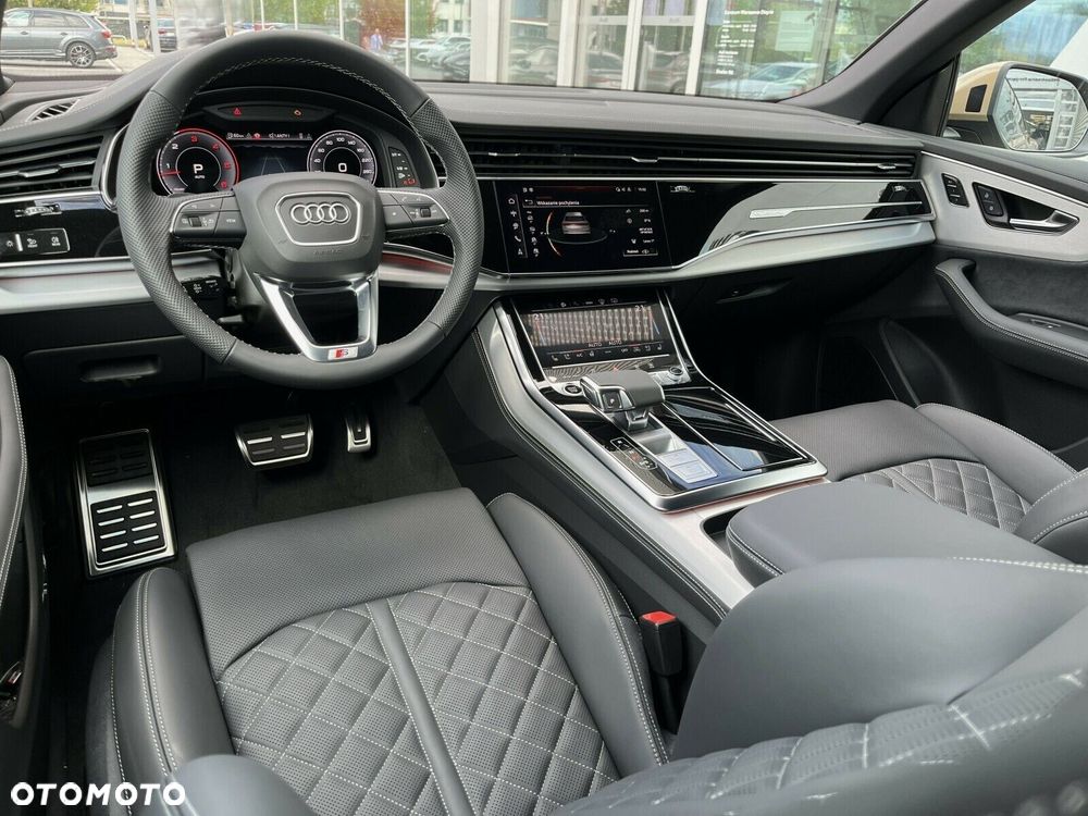 Audi Q8 - 22