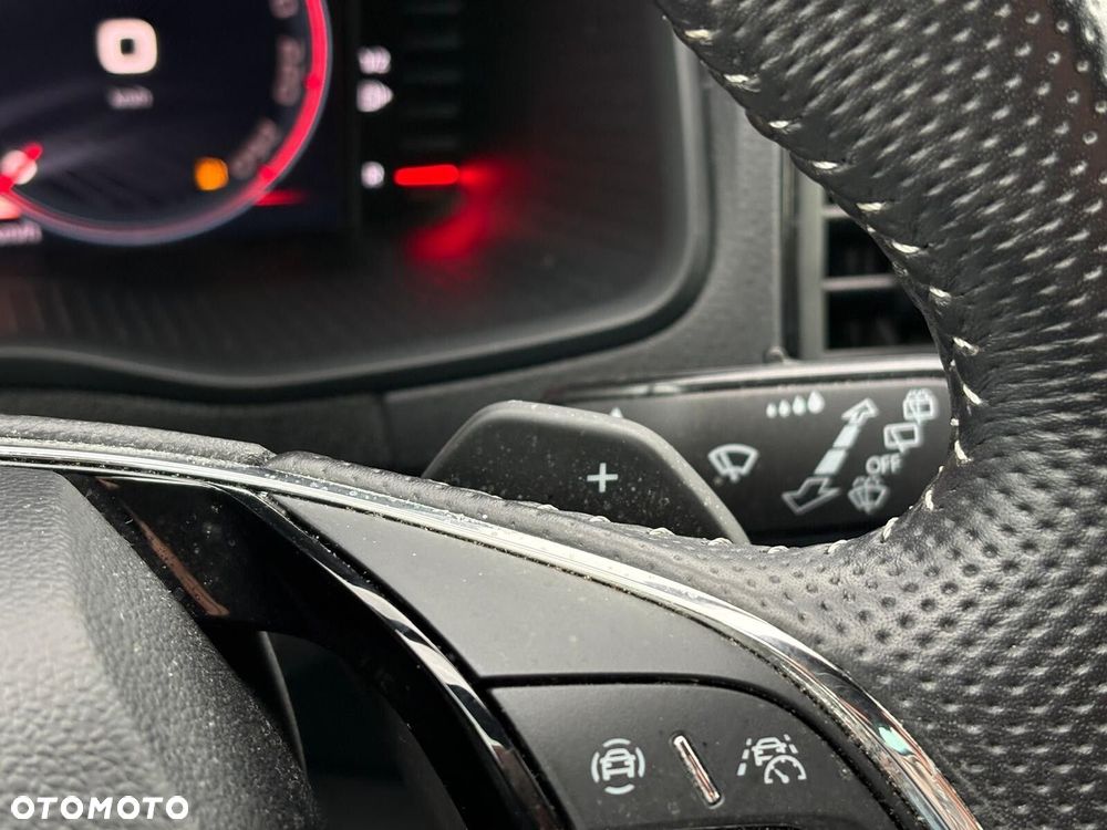 Skoda Karoq 2.0 TSI 4x4 Sportline DSG - 21