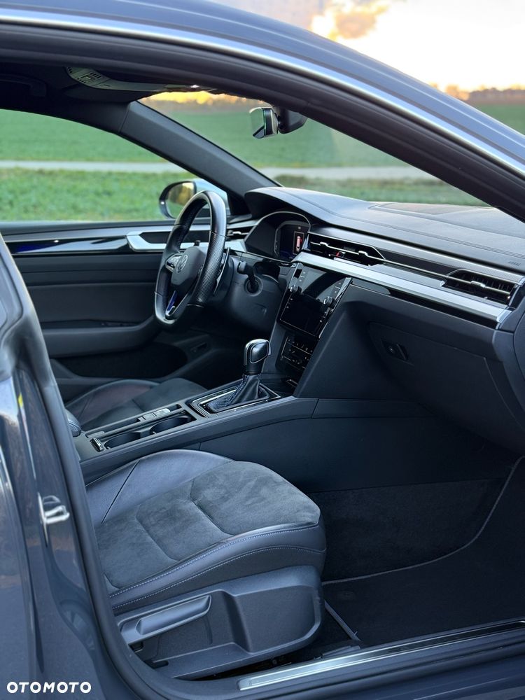 Volkswagen Arteon 2.0 TSI 4Motion R DSG - 7