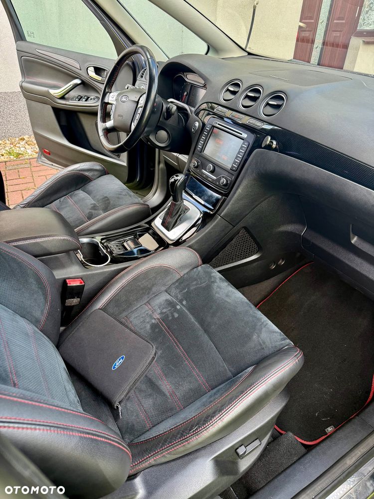 Ford S-Max - 15