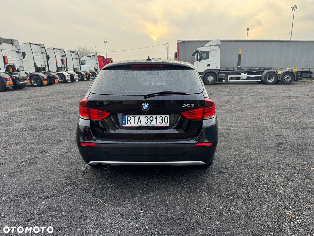BMW X1 sDrive18d - 5
