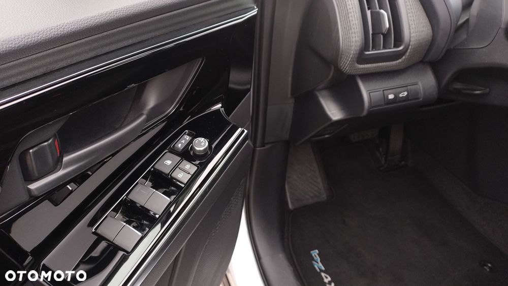 Toyota bZ4X 71.4kWh 4x4 Prestige - 12