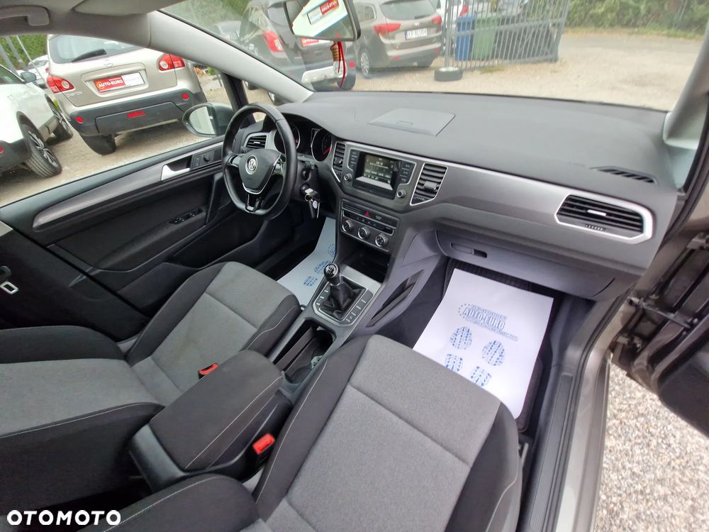 Volkswagen Golf Sportsvan - 24