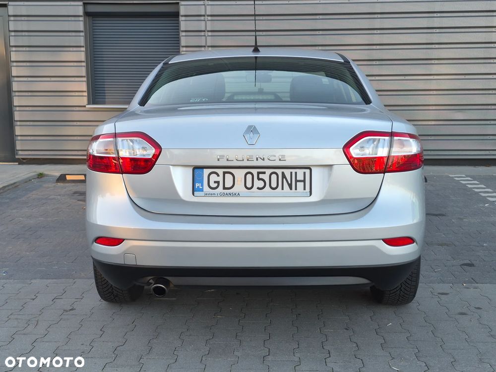 Renault Fluence 1.6 16V 110 Dynamique - 9