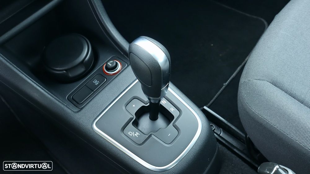 VW Up! 1.0 BMT Move Auto - 29