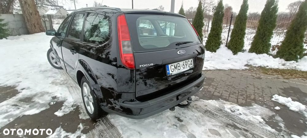 Ford Focus 1.6 Comfort - 11
