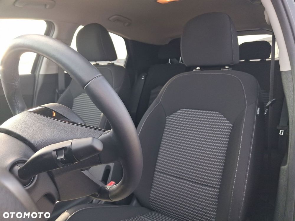 Kia XCeed - 12