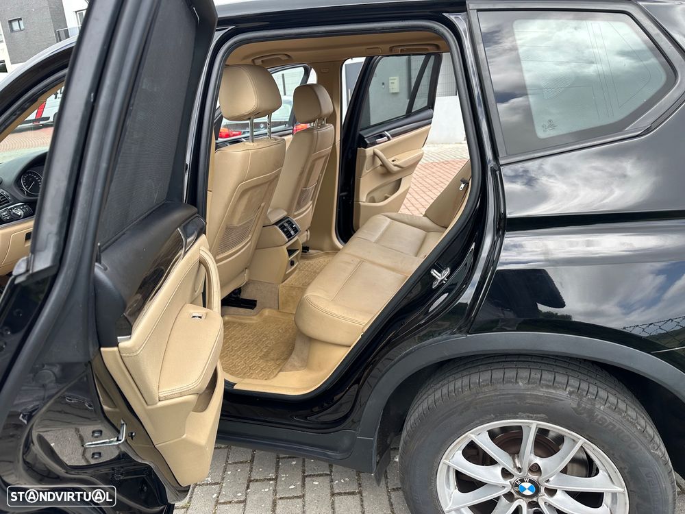 BMW X3 xDrive20d - 17