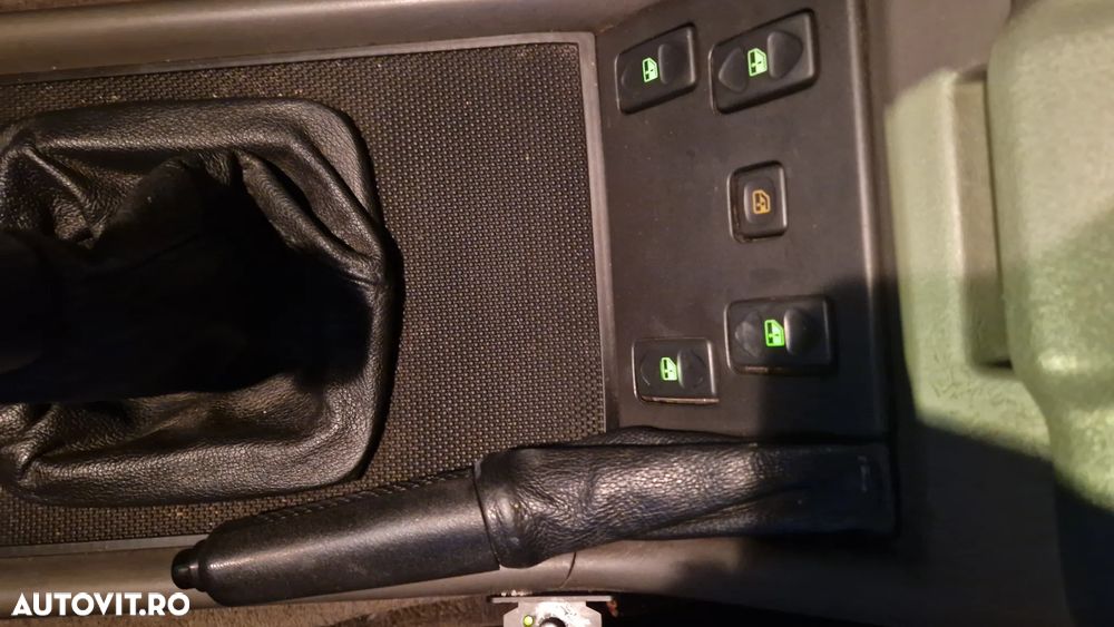 Land Rover Discovery TD5 XS - 17