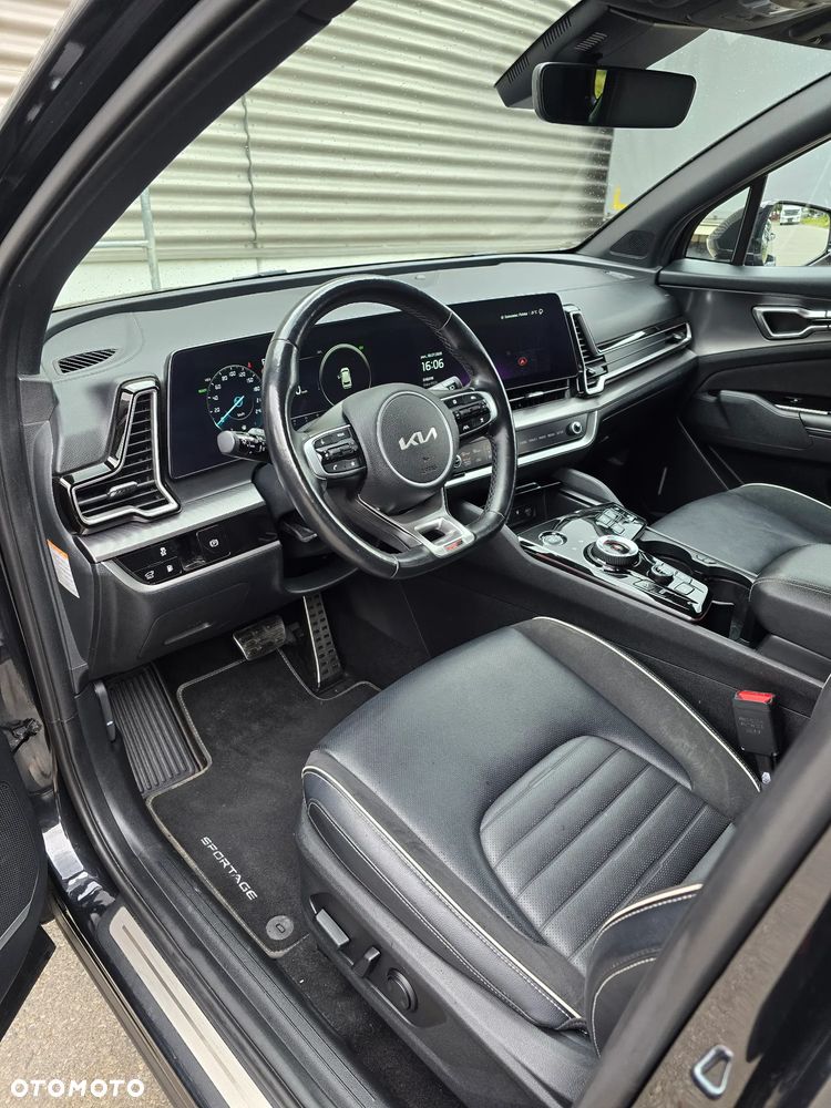 Kia Sportage 1.6 T-GDI AWD Paket GT-Line - 10