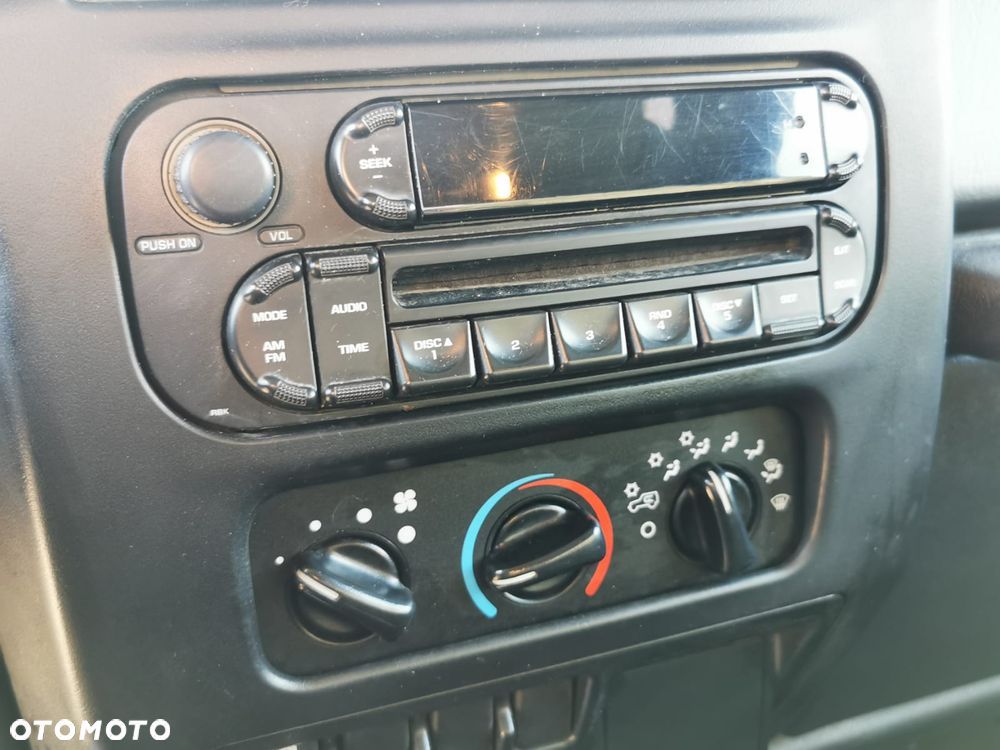 Jeep Wrangler 4.0 Sahara - 21