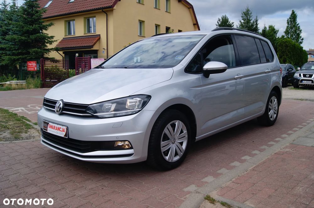 Volkswagen Touran 2.0 TDI SCR DSG Comfortline - 8