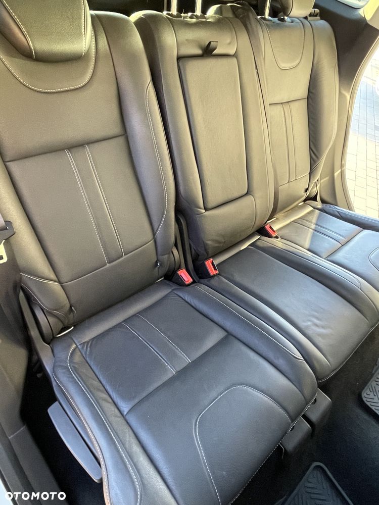 Ford Kuga 2.0 TDCi 4WD Titanium - 35