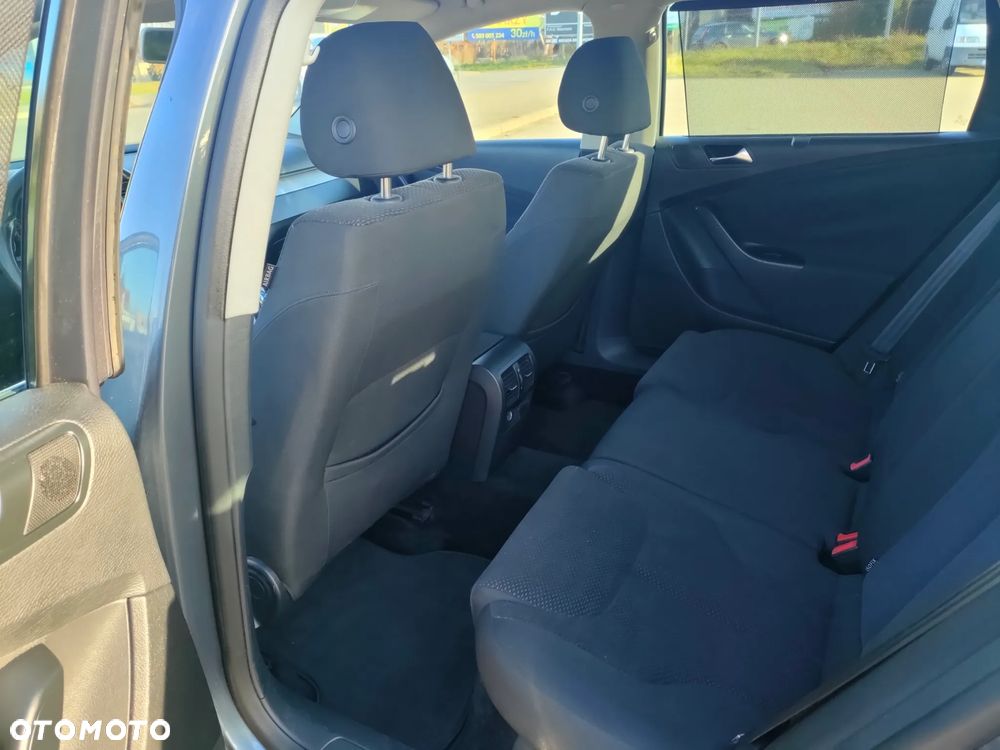 Volkswagen Passat 2.0 TDI DPF Comfortline DSG - 5