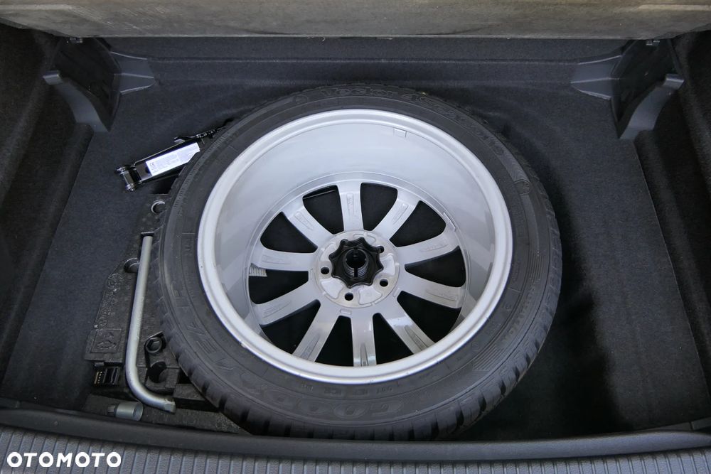 Volkswagen Golf Sportsvan SV 1.6 TDI BMT Highline - 34