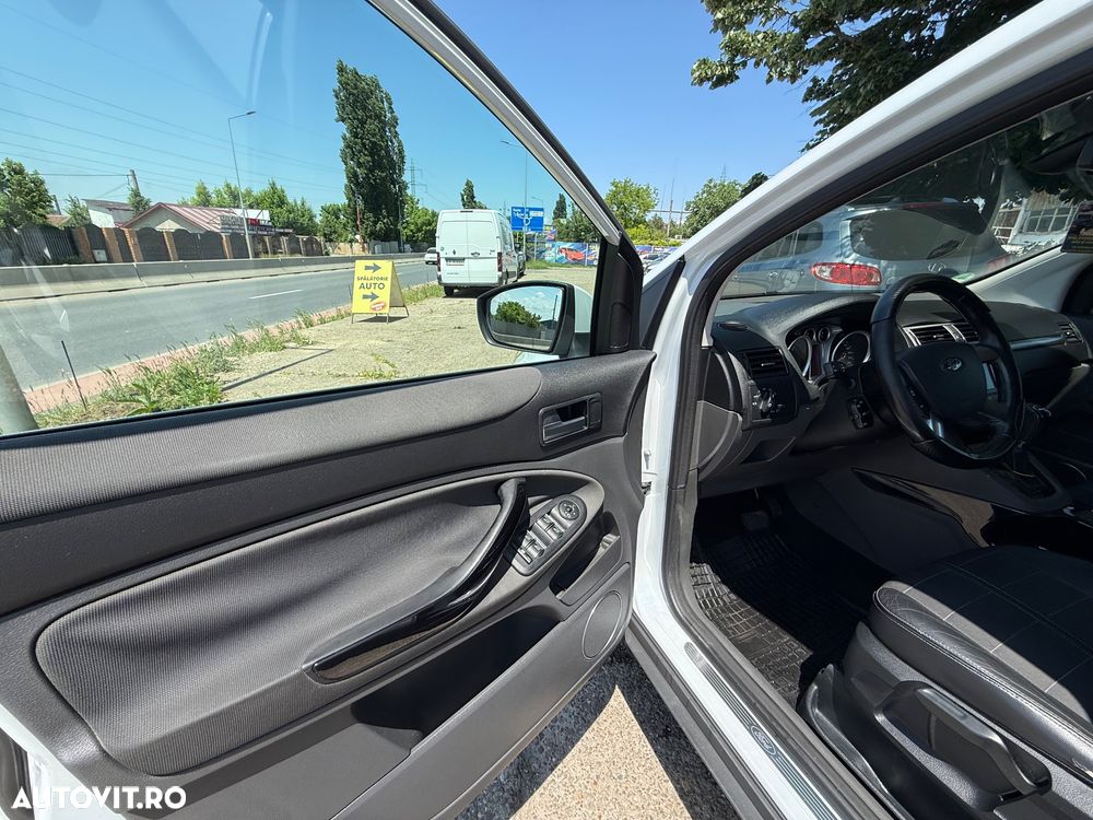 Ford Kuga 2.0 TDCi 4WD Powershift Titanium - 14