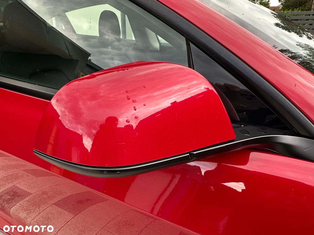 Tesla Model 3 Performance AWD - 26