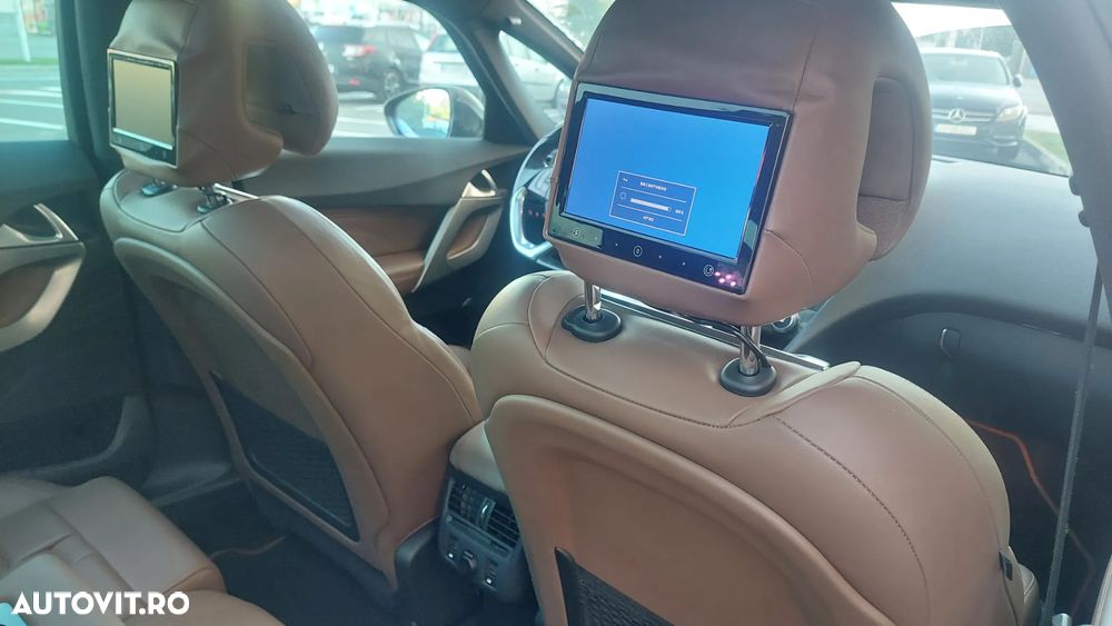 Citroën DS5 Hybrid4 EGS6 Business - 12