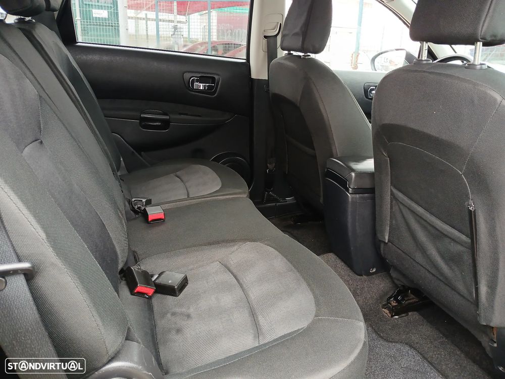 Nissan Qashqai +2 1.6 dCi Acenta S&S - 23