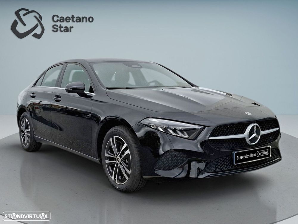 Mercedes-Benz A 250 Limousine e - 10