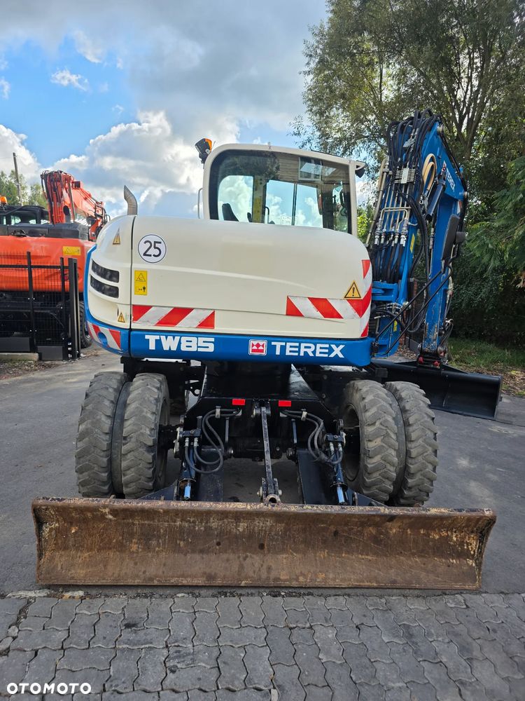 Terex TW 85 OilQuick - 14