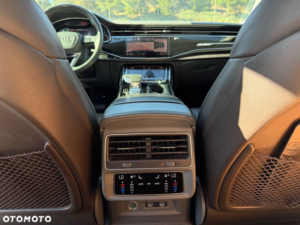 Audi Q8 55 TFSI mHEV Quattro Tiptronic - 25