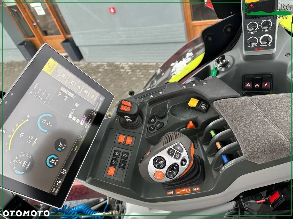Claas Axion 830 Cmatic - 9