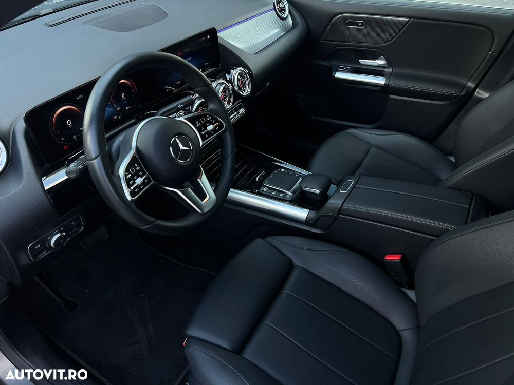 Mercedes-Benz GLA 250 e 8G-DCT - 10