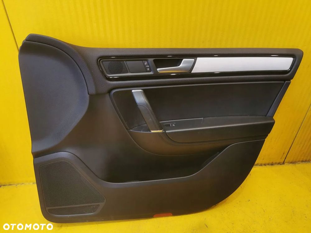 VW Touareg II 7P FOTELE FOTEL KANAPA BOCZKI TUNEK GRZANE CZARNE 12r. - 3