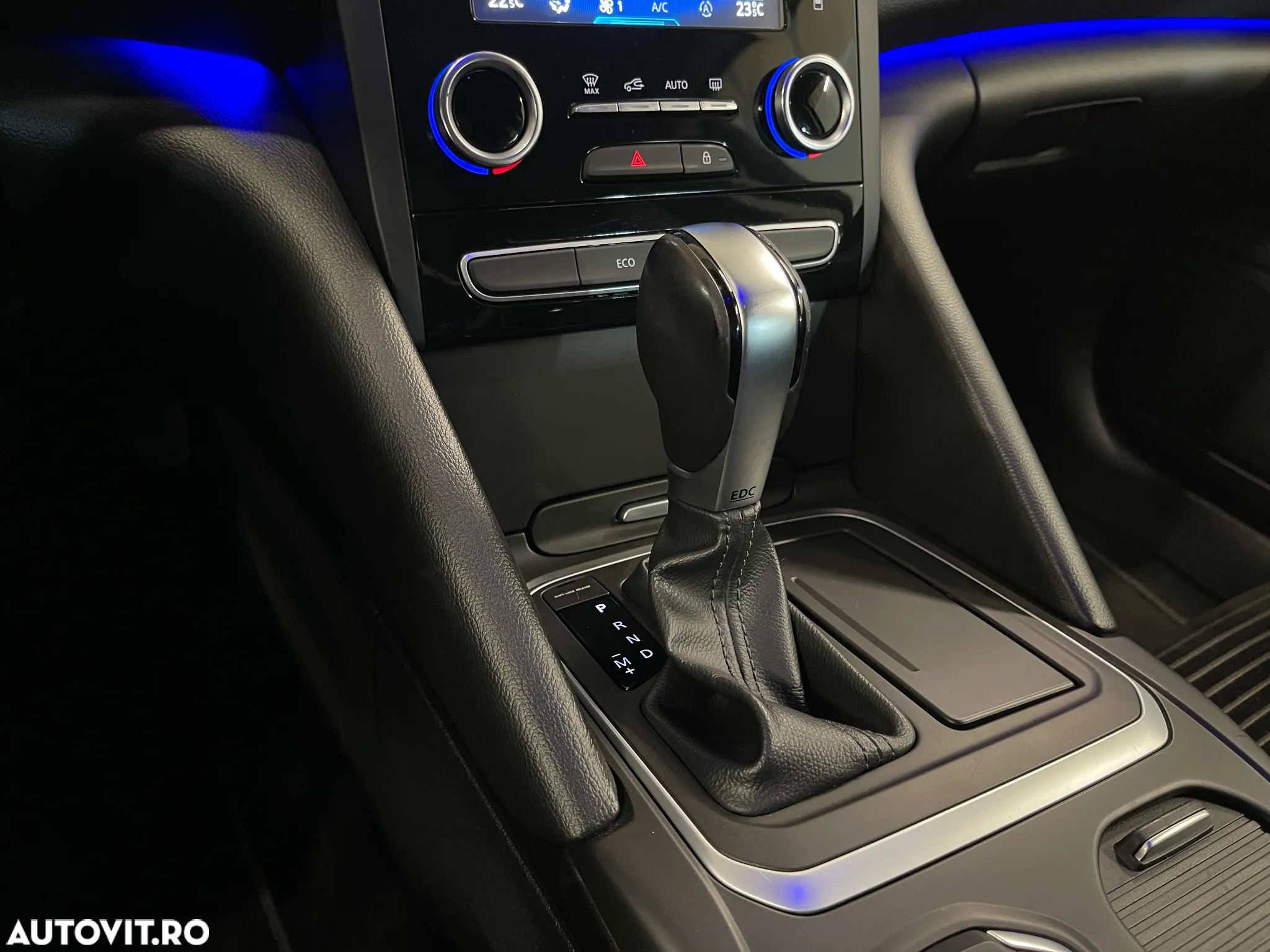 Renault Talisman Grandtour ENERGY dCi 130 EDC INTENS - 25