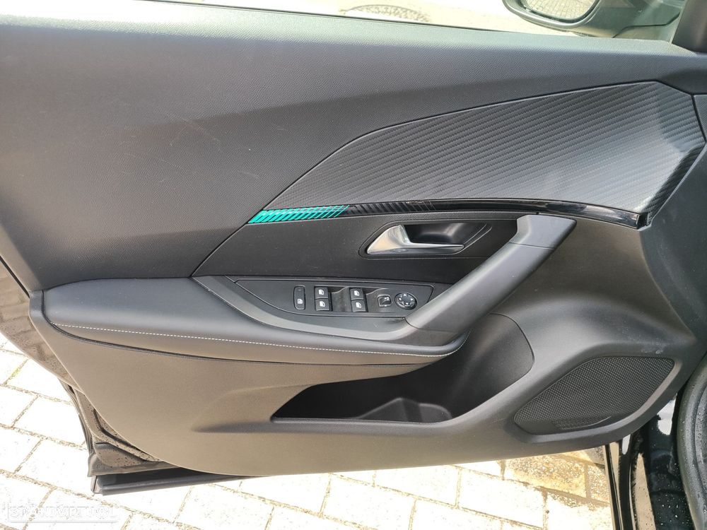 Peugeot e-2008 50 kWh Allure Pack - 13