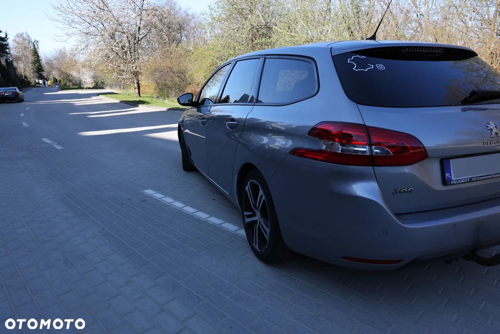 Peugeot 308 1.6 BlueHDi Allure S&S - 5