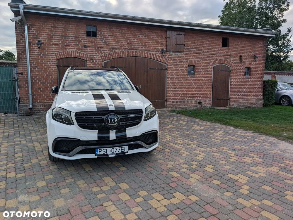 Mercedes-Benz GLS - 9