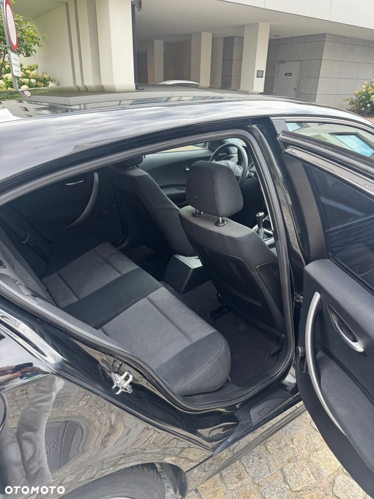 BMW Seria 1 - 16