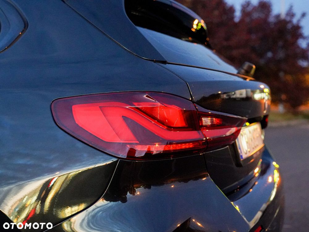 BMW Seria 1 118i M Sport - 15